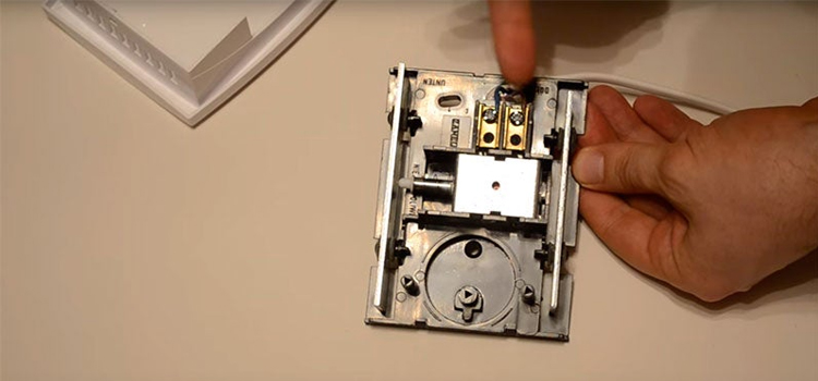 fix door bell in Pinewood